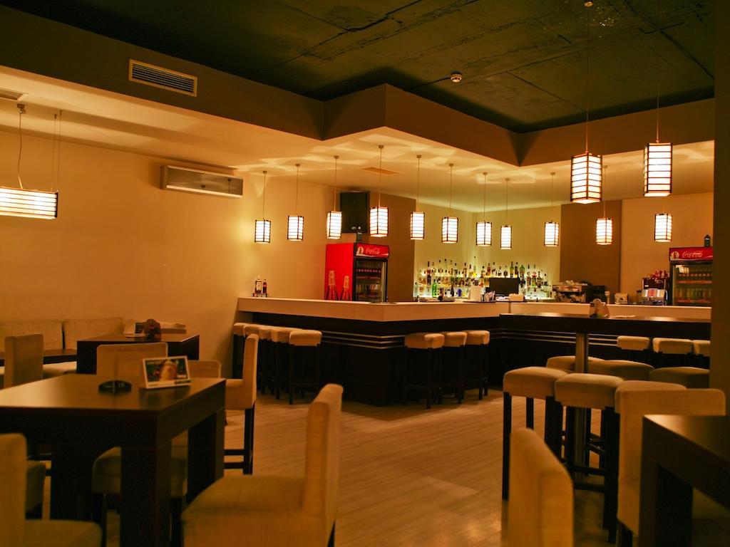 Hotel Bulgaria Dobritch Extérieur photo