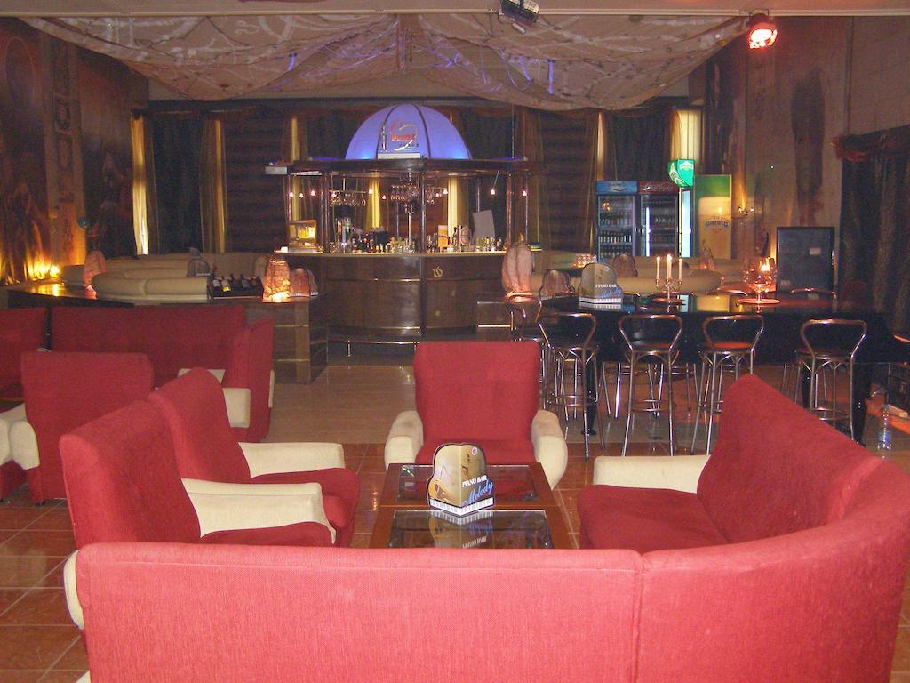 Hotel Bulgaria Dobritch Extérieur photo